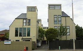 Comfortable Inner City Living